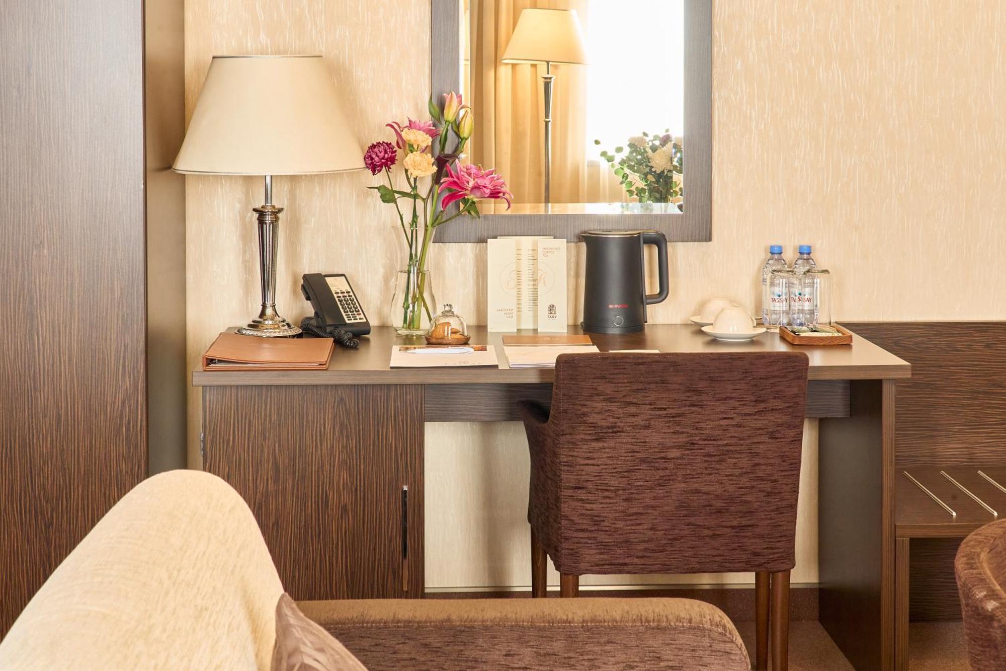 Kainar Hotel Shymkent Eksteriør billede